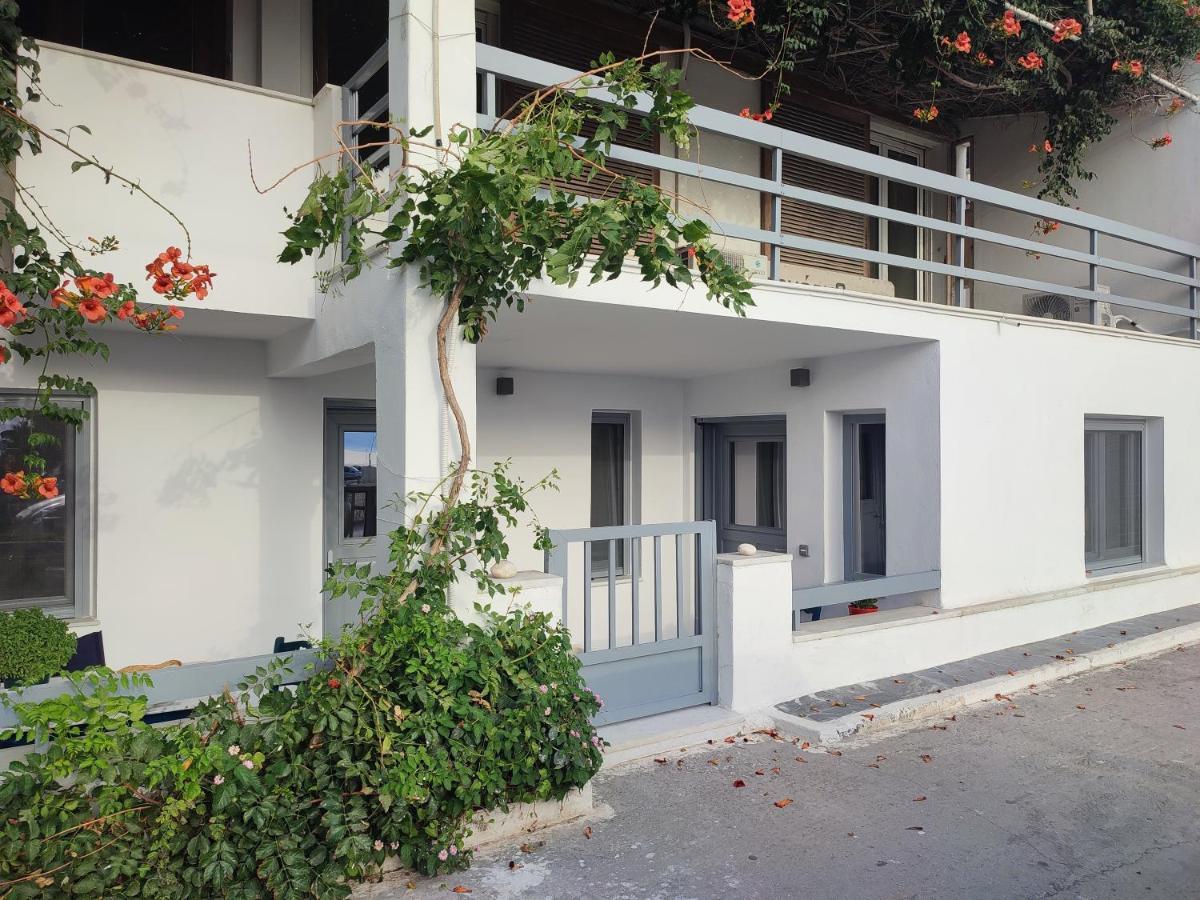 Charming Cozy Suites Naxos City Extérieur photo